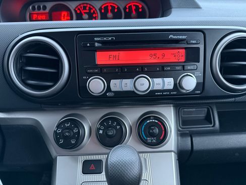 Used 2008 Scion xB 5dr Wgn Auto (Natl) image 30