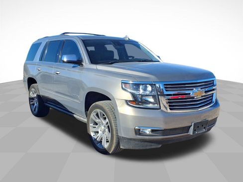 Used 2018 Chevrolet Tahoe Premier image 2