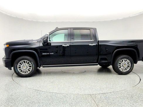 Used 2023 Chevrolet Silverado 2500 High Country image 8