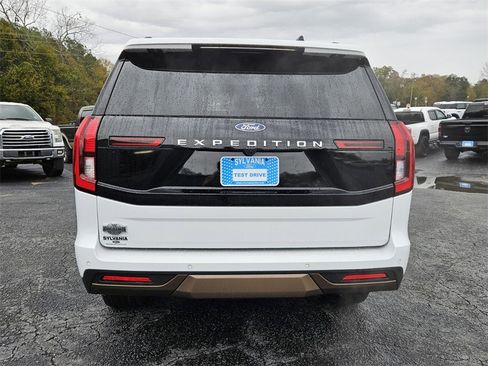 New 2025 Ford Expedition King Ranch image 10