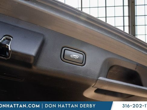Used 2024 Hyundai Palisade SEL FWD image 35