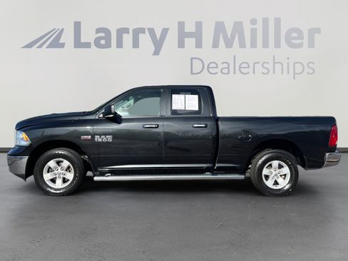 Used 2016 RAM 1500 Classic SLT image 2