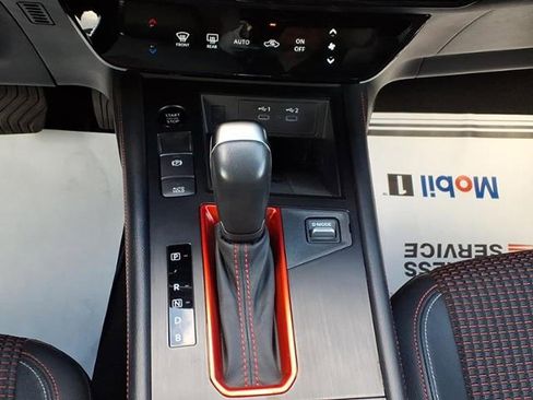 Used 2025 Nissan Kicks SR image 22