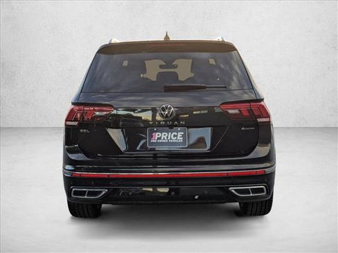 Used 2022 Volkswagen Tiguan SEL R-Line image 7
