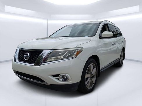 Used 2014 Nissan Pathfinder Platinum w/ Platinum Premium Package FWD image 7