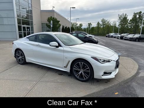 Used 2018 INFINITI Q60 3.0t Luxe w/ Sensory Package 3.0T Luxe AWD/4WD image 3