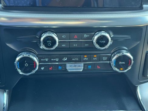 New 2025 Ford F150 Lariat w/ Equipment Group 501A Mid image 11