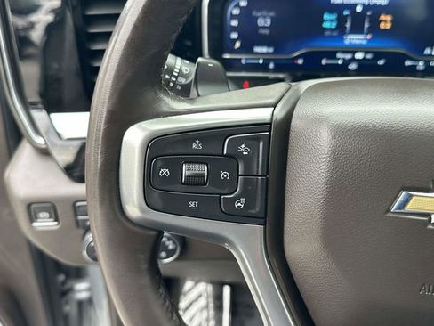 Used 2023 Chevrolet Silverado 1500 LT w/ Protection Package AWD/4WD image 9