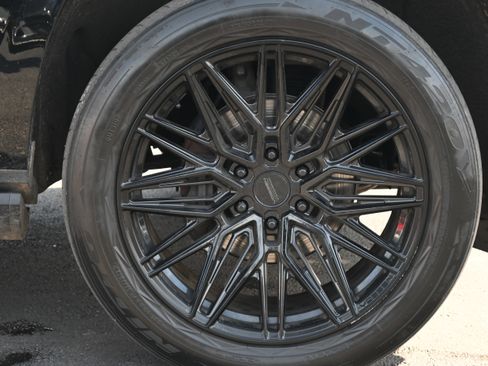 Used 2021 Cadillac Escalade Sport w/ Driver Assist Tech Package image 13