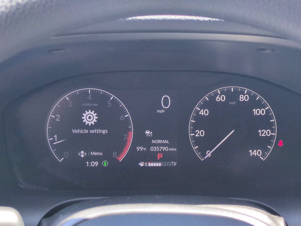 Used 2025 Honda HR-V LX image 16