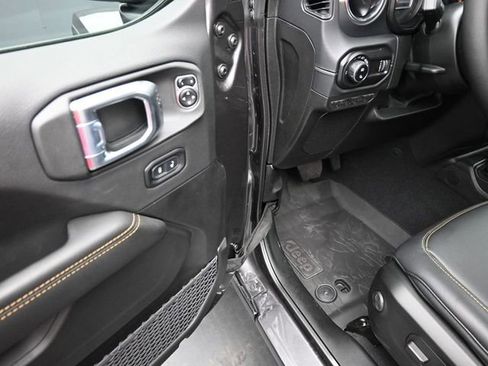 New 2026 Jeep Gladiator Sport AWD/4WD image 14