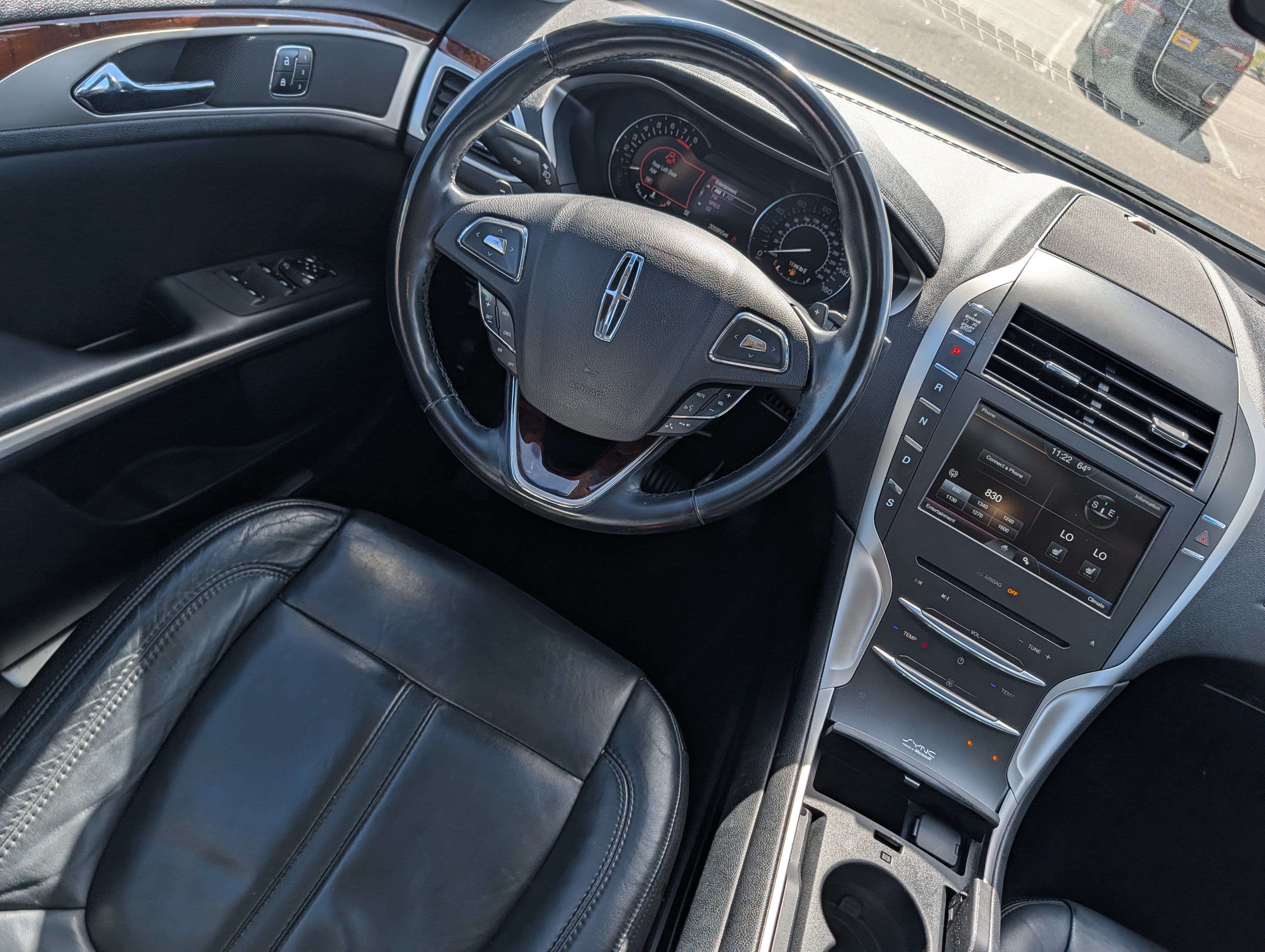 Used 2015 Lincoln MKZ w/ Equipment Group 101A Select FWD image 9