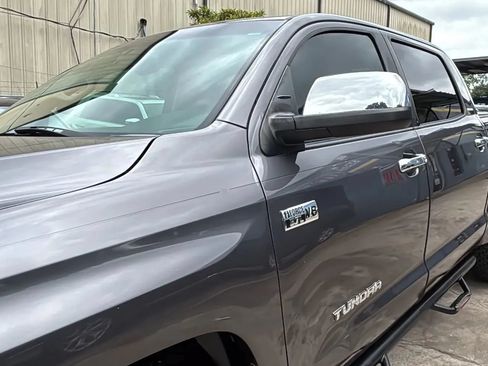 Used 2017 Toyota Tundra Limited w/ Limited Premium Package AWD/4WD image 10