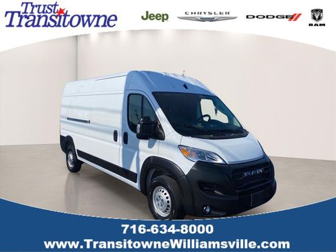 Used 2026 RAM ProMaster 2500 w/ Convenience Group FWD image 1