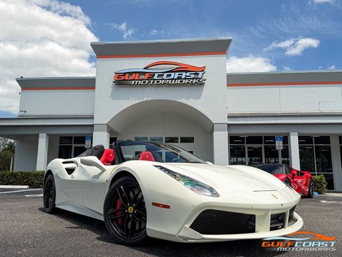 Used 2018 Ferrari 488 Spider image 1