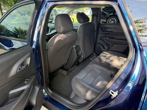 Used 2024 Chevrolet Trax LS w/ Driver Confidence Package FWD image 11