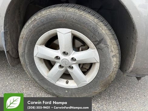 Used 2013 Nissan Rogue S w/ Special Edition Pkg AWD/4WD image 3