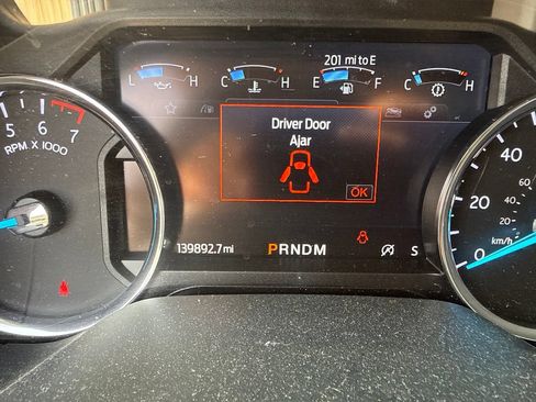 Used 2020 Ford Expedition Limited RWD image 21