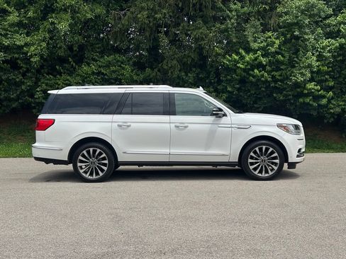 Used 2020 Lincoln Navigator L Reserve w/ Luxury Package AWD/4WD image 4