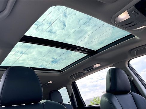 Certified 2025 Subaru Ascent Limited AWD/4WD image 9