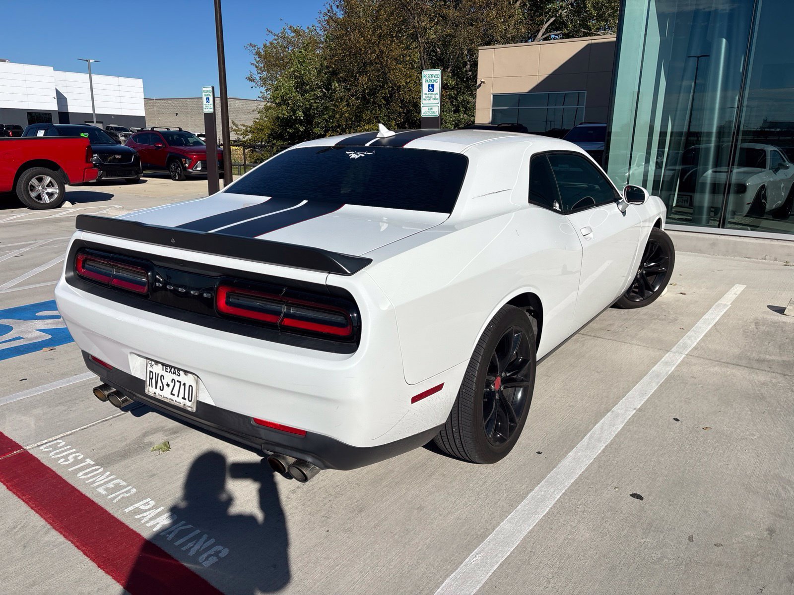 Used 2016 Dodge Challenger SXT w/ Blacktop Package RWD image 5