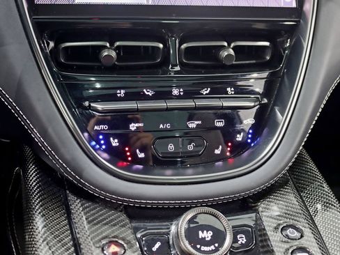 Used 2023 Aston Martin DBX 707 AWD/4WD image 31