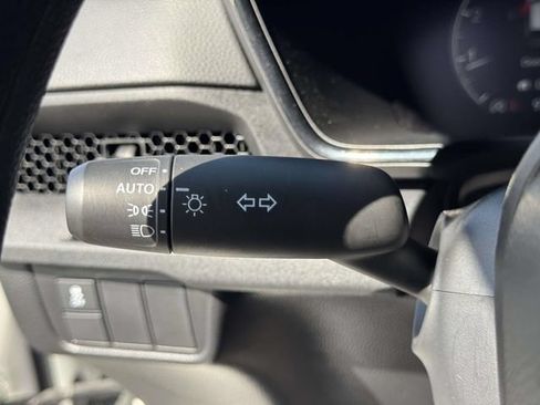 Used 2025 Honda CR-V LX image 21