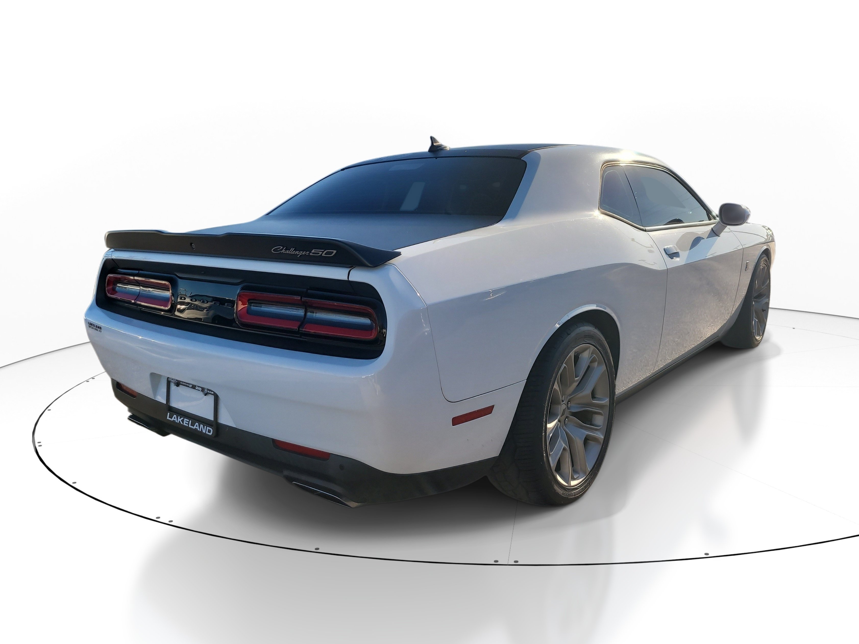 Used 2020 Dodge Challenger R/T Scat Pack RWD image 4