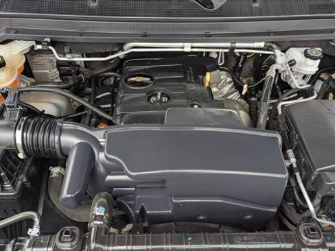 Used 2021 Chevrolet Colorado LT w/ Fleet Safety Package AWD/4WD image 22