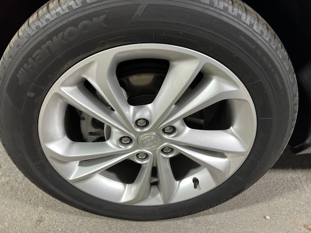 Used 2023 Buick Encore GX Preferred w/ Cold Weather Comfort Package FWD image 35