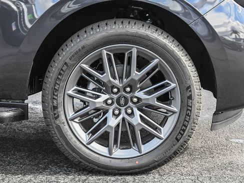 New 2026 Ford Expedition Platinum w/ Stealth Appearance Package image 6