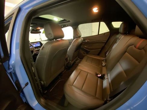 Used 2024 Chevrolet Trax RS w/ Sunroof Package image 29