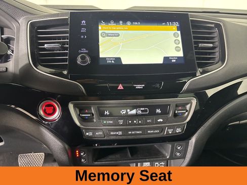 Used 2022 Honda Passport Elite image 16