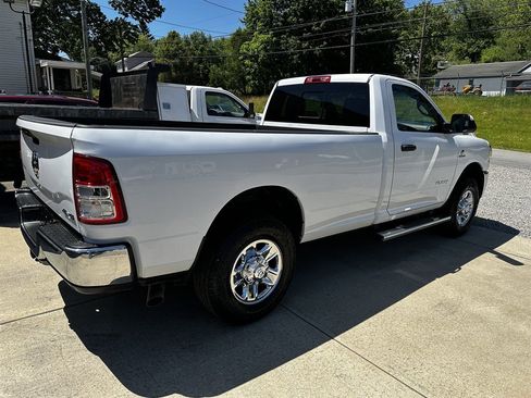 Used 2022 RAM 3500 Tradesman AWD/4WD image 4