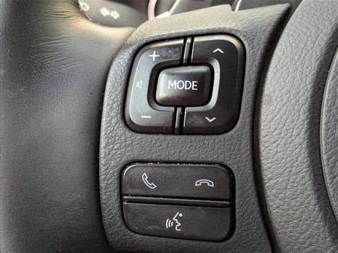 Used 2025 Lexus IS 300 w/ Premium Package RWD image 9
