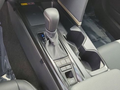 Used 2026 Toyota Camry SE w/ Multimedia Upgrade Package image 31