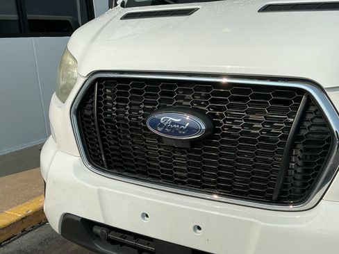 Used 2021 Ford Transit 350 XLT RWD image 33