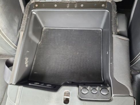 Used 2018 RAM 2500 Laramie w/ Protection Group image 27