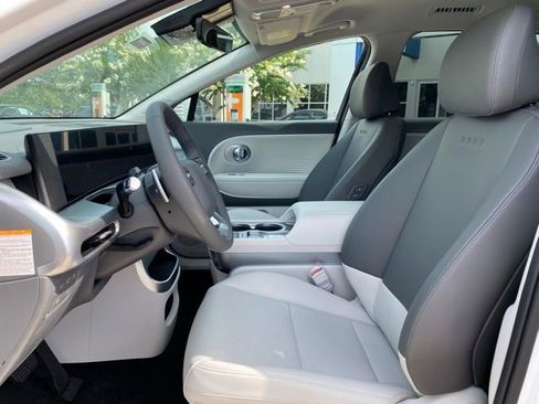 New 2026 Hyundai Ioniq 9 SEL image 33