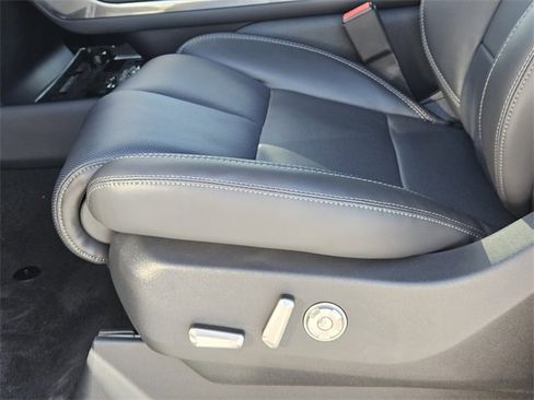 New 2025 Lincoln Navigator L Reserve w/ Jet Appearance Package image 22