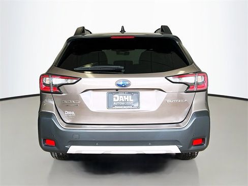 Certified 2023 Subaru Outback Limited image 4