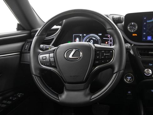 Used 2025 Lexus ES 300h FWD image 15