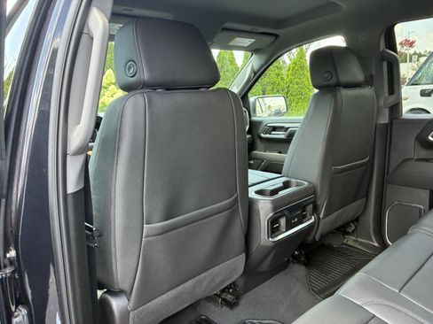 Used 2024 Chevrolet Silverado 1500 LTZ w/ Z71 Off-Road Package AWD/4WD image 15