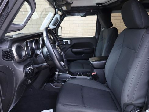 Used 2021 Jeep Wrangler Sport AWD/4WD image 16
