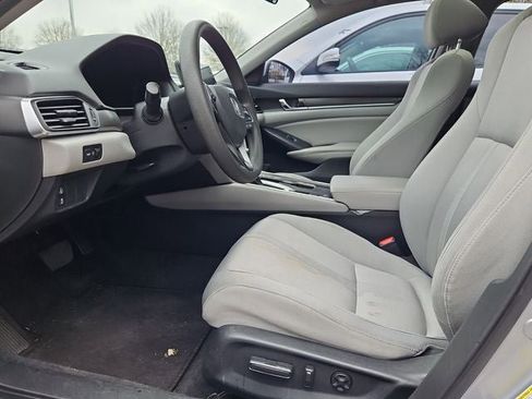 Used 2019 Honda Accord EX image 17