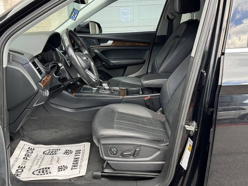 Used 2018 Audi Q5 2.0T Premium Plus w/ Premium Plus Package AWD/4WD image 13