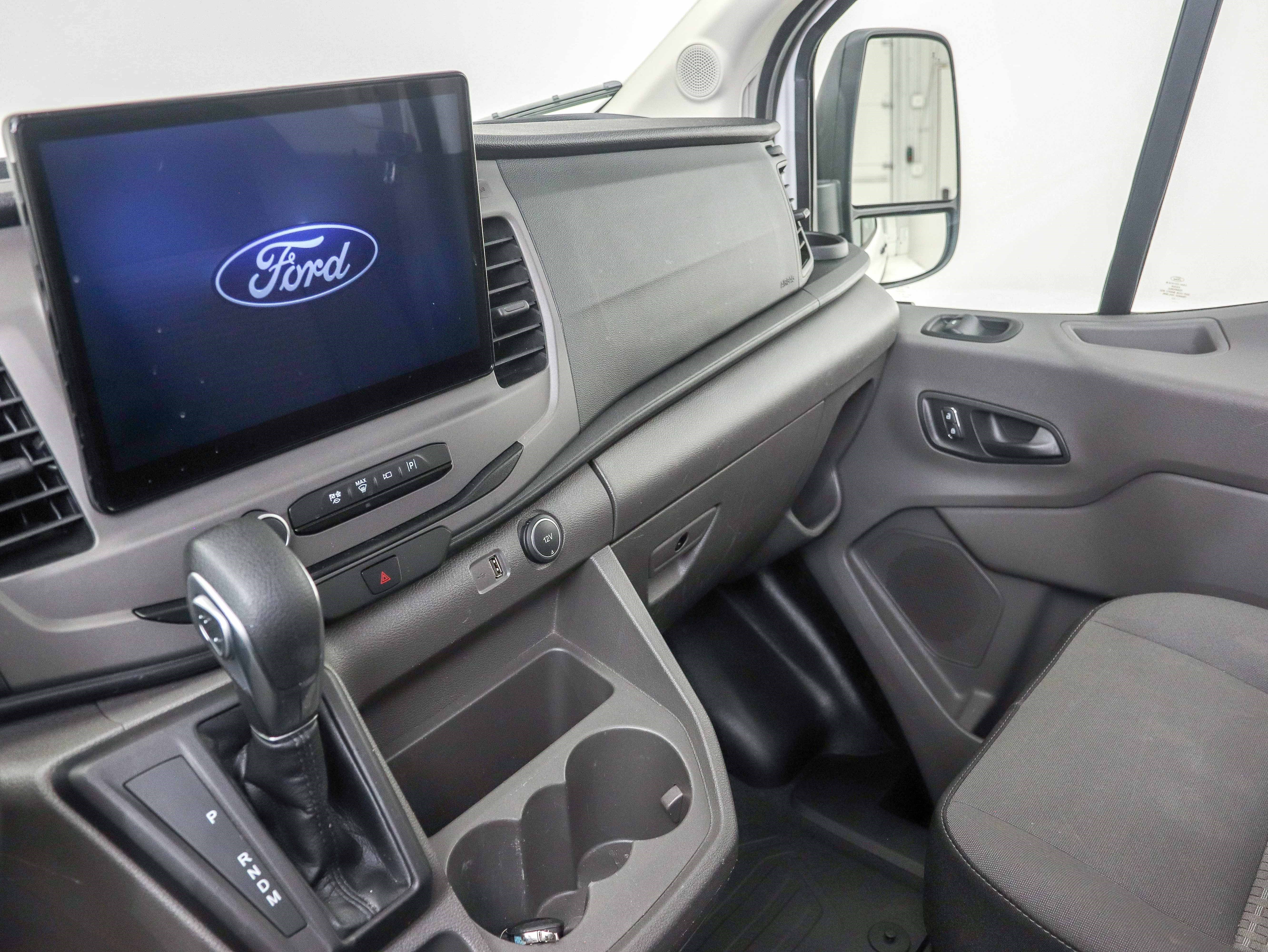 Used 2022 Ford Transit 350 XLT RWD image 14