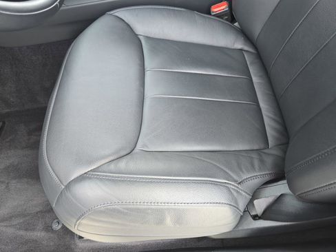 Certified 2025 Land Rover Range Rover Sport image 30