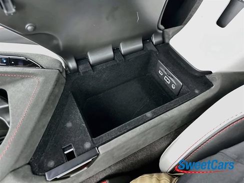 Used 2023 Chevrolet Corvette Z06 RWD image 39