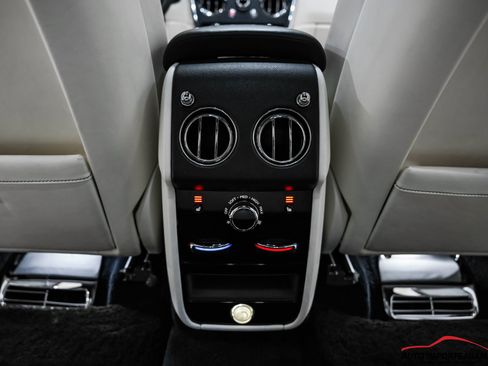 Used 2022 Rolls-Royce Cullinan image 65